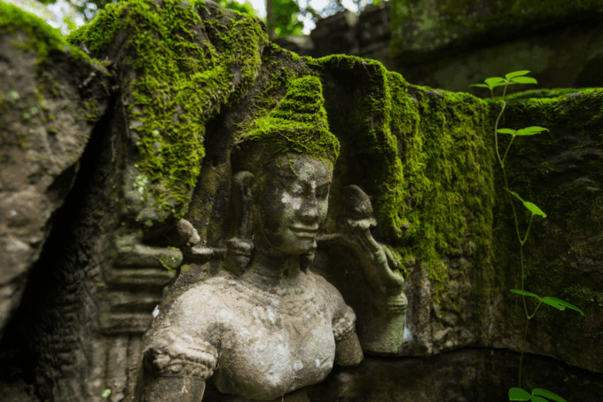 Siem Reap : Private Tuk-Tuk Tour of the Magnificent Temples. - Contemporary Cambodian Culture
