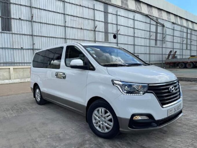 Siem Reap to Phnom Penh by Private Car or Minivan - Refreshment Breaks