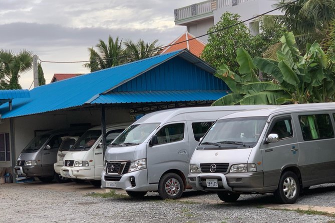 Siem Reap to Phnom Penh by Private Car or Minivan - Vehicle Details and Specifications