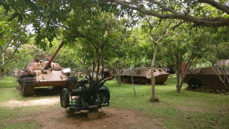 Siem Reap: War Museum Included Ticket and Pickup Drop off - Authentic War Relics