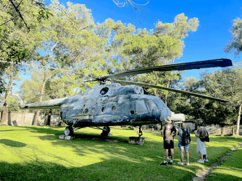 Siem Reap: War Museum Included Ticket and Pickup Drop off - Guided Tour Option