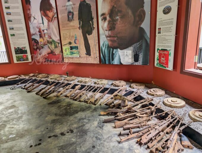 Siem Reap: War Museum Included Ticket & Free Round Trip - Unique Collection and Artifacts