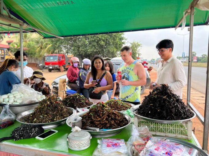 Siem Reaps Street Food Tours - Tour Guide Expertise