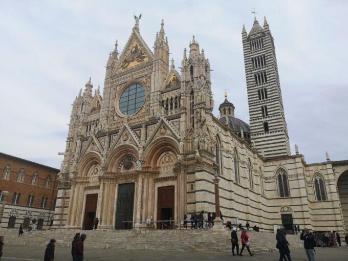 Siena and San Gimignano Tour by Shuttle From Lucca or Pisa - Frequently Asked Questions