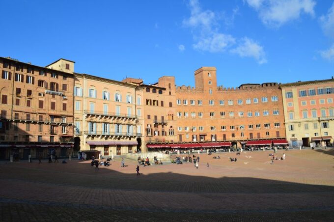 Siena: Civic Museum Private Tour - Tour Duration and Price