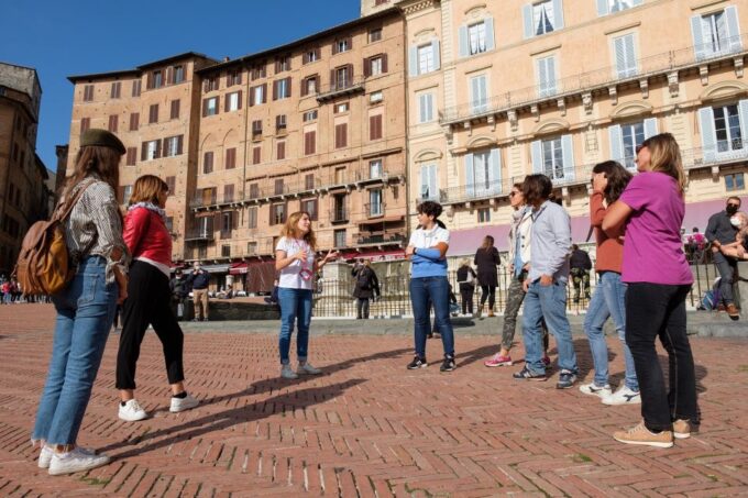Siena: Food and Culture Guided Walking Tour - Cobblestone Streets and Architecture