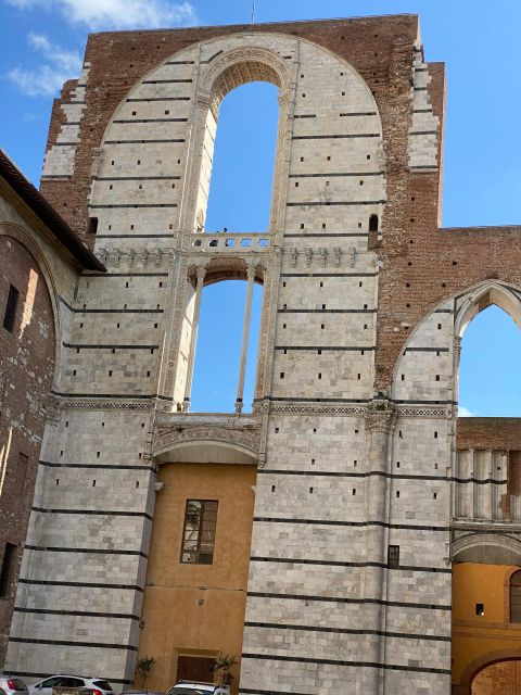 Siena: Private Tour of the Treasure Chest of Tuscany - Capturing the Facciatone