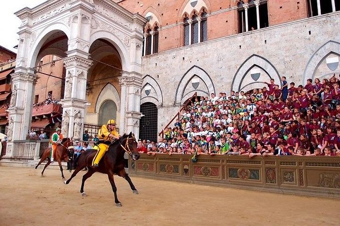 Siena, San Gimignano and Chianti Wine Small Group From Lucca - Accessibility Considerations