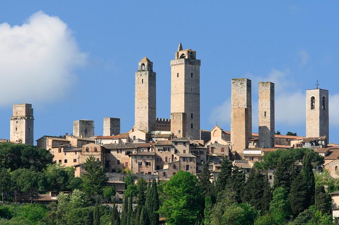 Siena San Gimignano Pisa Escorted Transport and Optional Lunch - Discovering San Gimignano