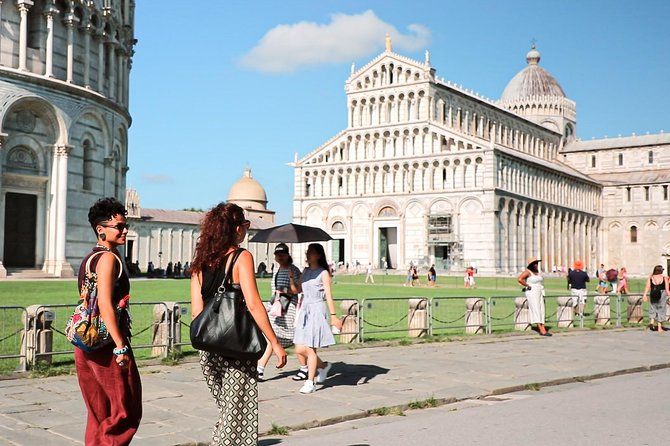 Siena San Gimignano Pisa Escorted Transport and Optional Lunch - Visiting the Leaning Tower of Pisa