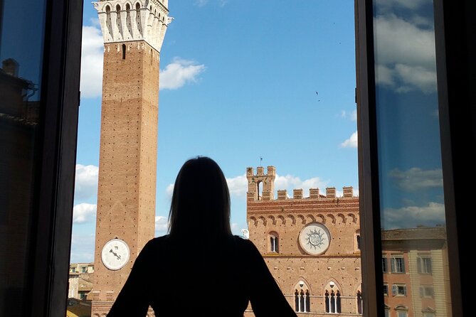 Siena Tour and Exclusive Window on Piazza Del Campo - Meeting Point