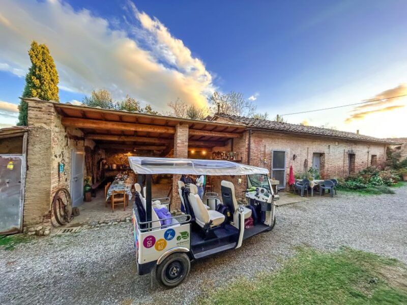 Siena: Tuk Tuk Tour With Wine Tasting - Tuk Tuk Ride Experience