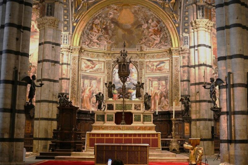 Siena Walking Tour With Cathedral and Crypt & Museum Option - Tour Experience and Itinerary