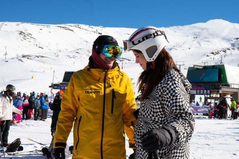 Sierra Nevada: Ski or Snowboard Lesson With Instructor - Meeting and Preparation