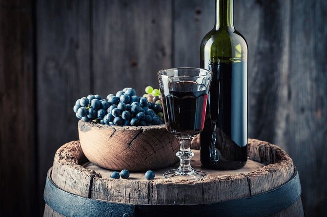 Sighnaghi City of Love Private Tour With Wine Tasting - Wine Tasting Delight