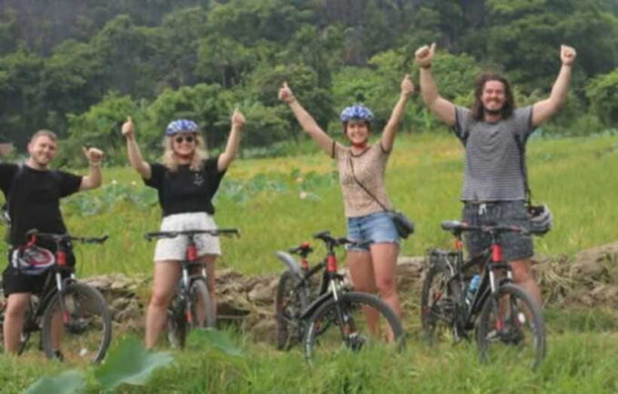 Sightseeing and Explore Hanoi Amazing Cuisine - Convenient Pickup and Flexible Itinerary