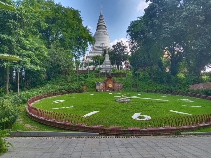 Sightseeing and History Tour in Phnom Penh - Tour Highlights and Experience