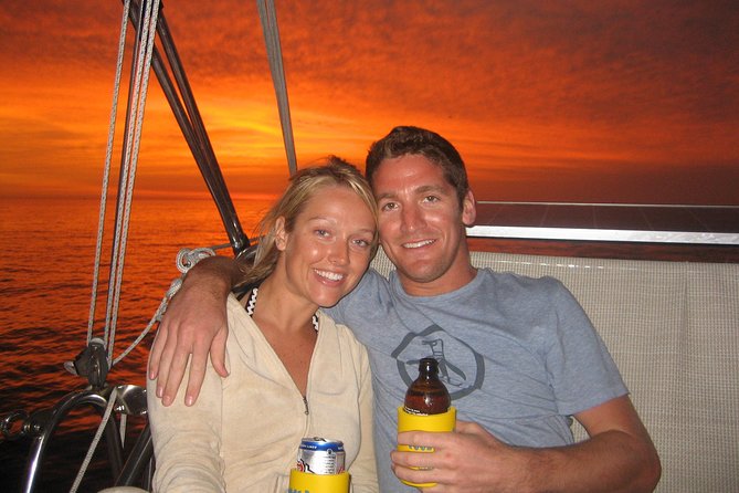 Sightseeing and Sunset Catamaran Sailing Excursion - Reviews Overview