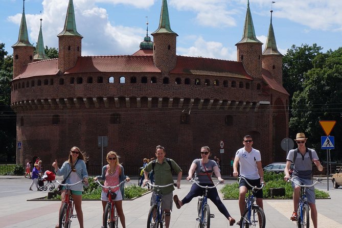 Sightseeing Bike Tour of Krakow - Exploring Wawel Royal Castle