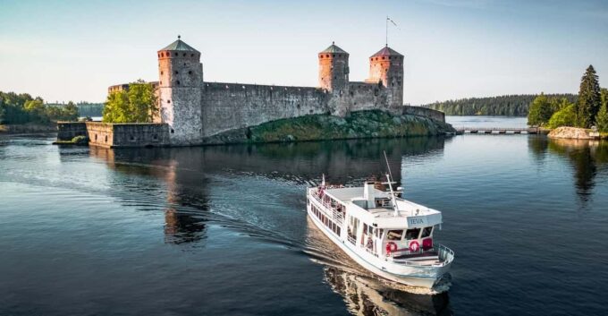 SIGHTSEEING CRUISE AROUND SAVONLINNA - Accessibility and Amenities