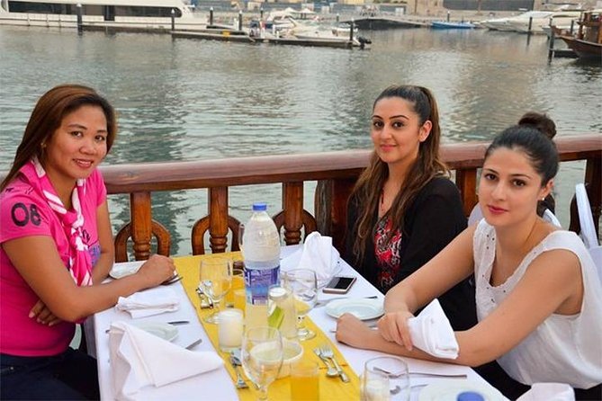 Sightseeing Dhow Cruise Dinner - Facilities