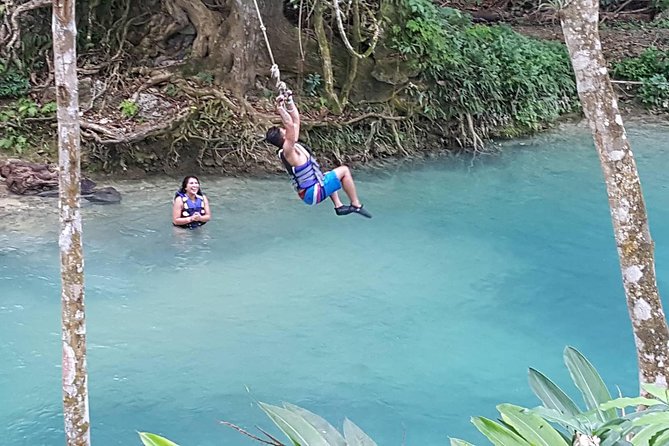 Sightseeing in and Around Ocho Rios Jamaica - Dunns River Falls Exploration