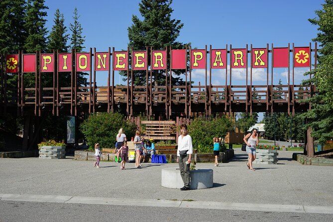 Sightseeing the Last Frontier Fairbanks City Tour in Fairbanks AK - Hotel Pickup and Drop-off Convenience