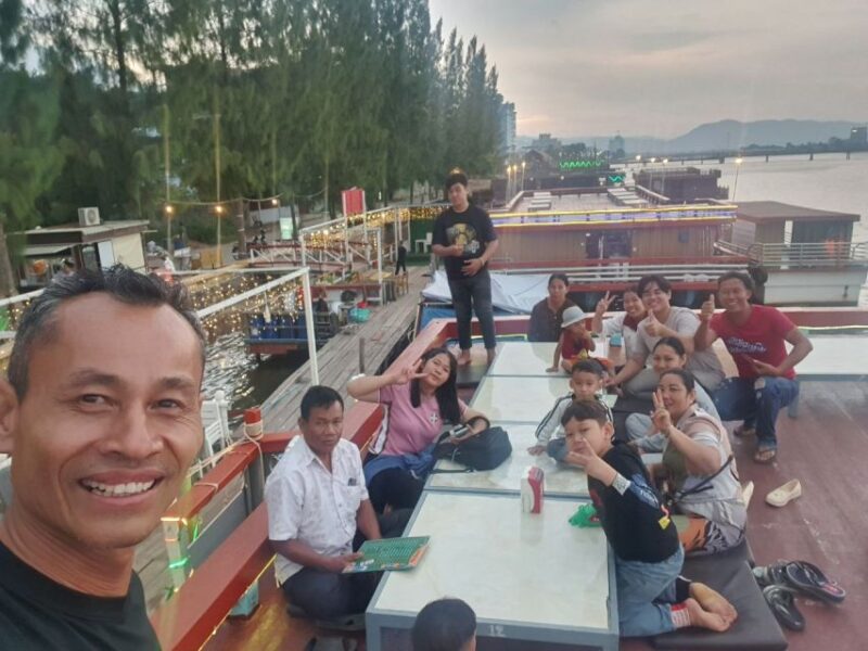 Sightseeing Tour in Phnom Penh - Cultural and Historical Insights