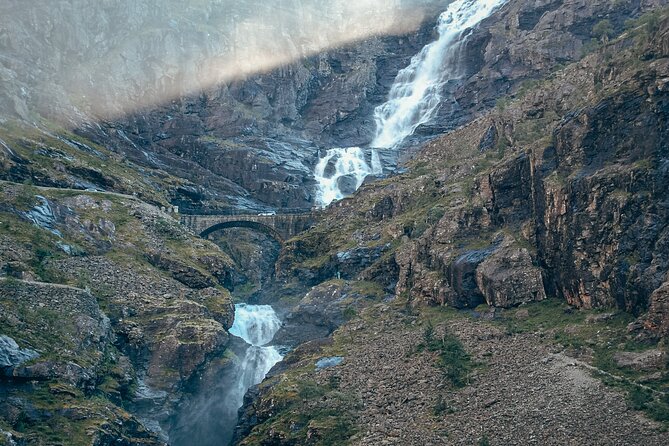 Sightseeing Tour in Trollstigen - Land of Trolls - Sights and Viewpoints