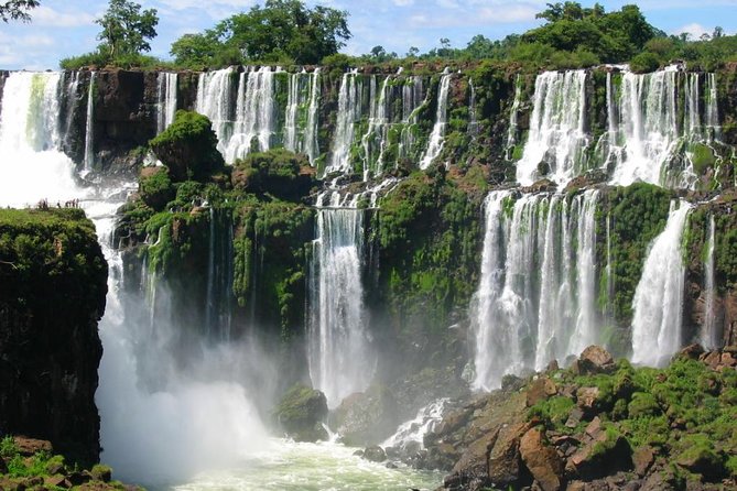 Sightseeing Tour of the Argentinian and Brazilian Sides of Iguazu Falls - Tour Itinerary