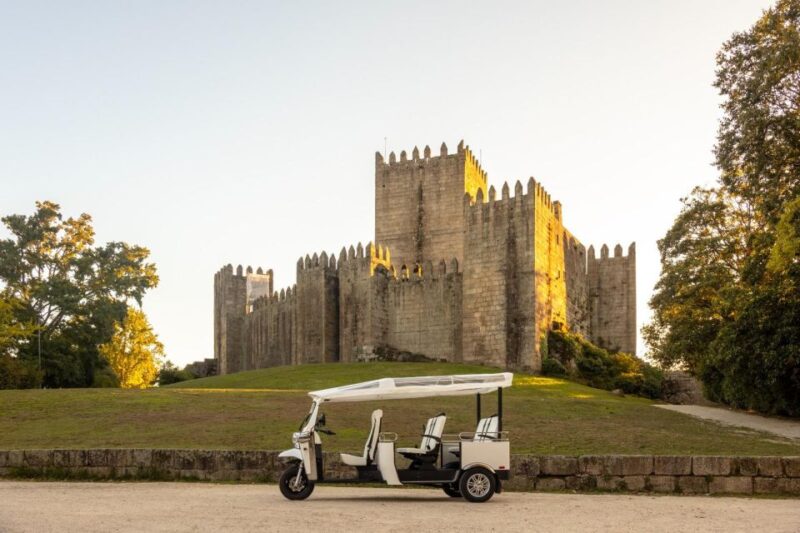 Sightseeing Tours by Electric Tuk-Tuk in Guimarães - Tour Highlights and Itinerary