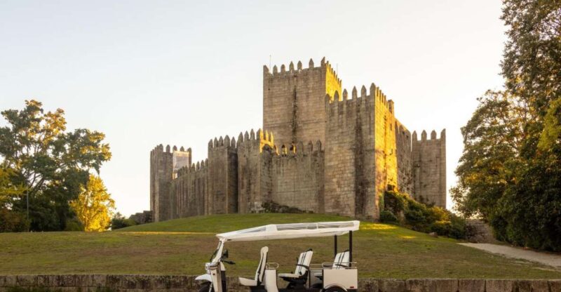 Sightseeing Tours by Electric Tuk-Tuk in Guimarães - Booking and Payment Process