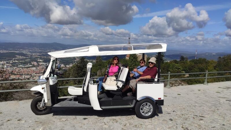 Sightseeing Tours by Electric Tuk-Tuk in Guimarães - Booking and Payment Process