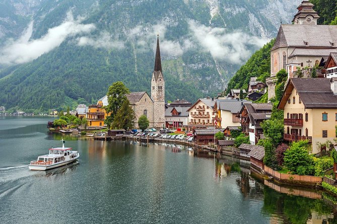 Sightseeing Transfers From Vienna to Salzburg With a 4-Hours Stop in Hallstatt - Sightseeing and Transfers