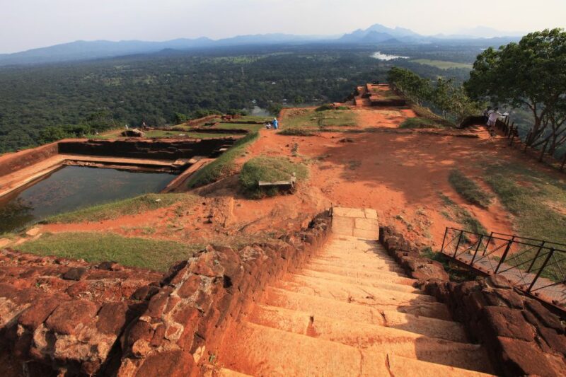 Sigiriya and Pidurangala Rock From Colombo - Key Points