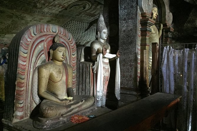 Sigiriya & Dambulla Day Tour - Meeting and Pickup