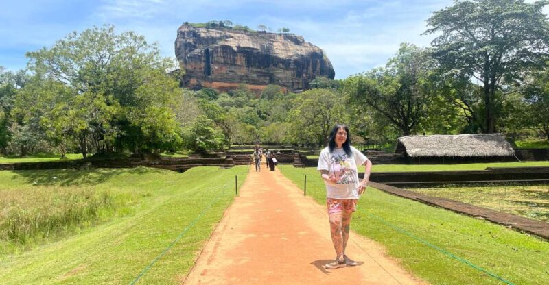 Sigiriya Dambulla & Minneriya Safari With Pickup/Drop - Key Points