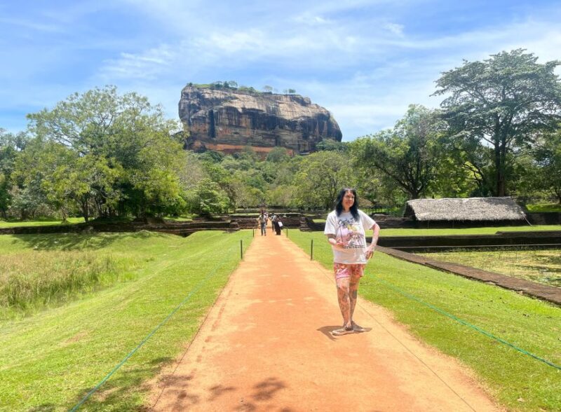 Sigiriya Dambulla & Minneriya Safari With Pickup/Drop - Dambulla Cave Temple