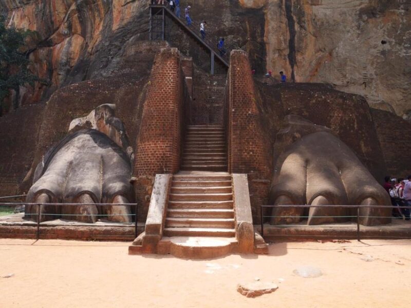 Sigiriya Day Tour | Visit Sigiriya Rock Dambulla Cave Temple - Sigiriya Experience