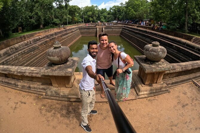Sigiriya & Habarana: Sunrise Hot Air Balloon Ride Experience - Authenticity and Access