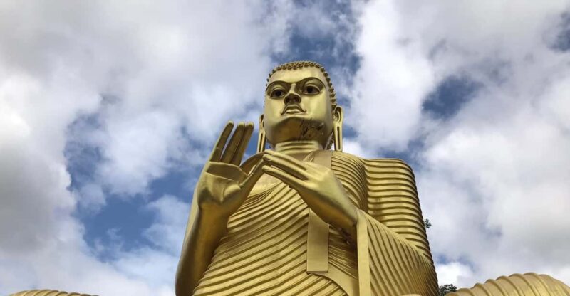 Sigiriya Lions Rock & Dambulla Golden Cave Temple Trip - Key Points