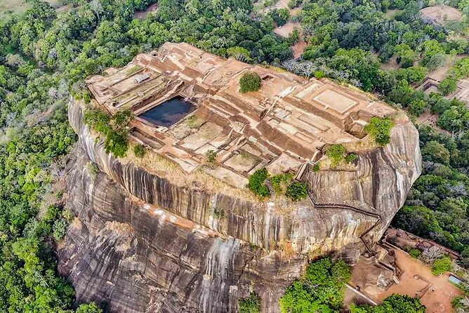 Sigiriya & Minneriya Safari Tour From Negombo - Confirmation and Accessibility