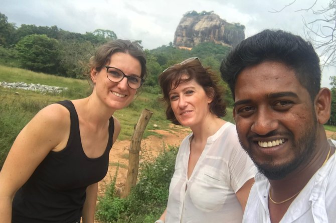 Sigiriya Rock and Dambulla Cave Temples From Negombo (All Inclusive Day Tour) - What to Expect at Sigiriya