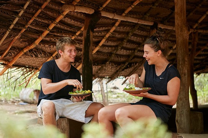 Sigiriya Rock and Village Tour From Colombo - Inclusions and Exclusions