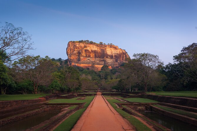 Sigiriya Rock and Wild Elephant Safari From Negombo - Pickup and Transportation Arrangements