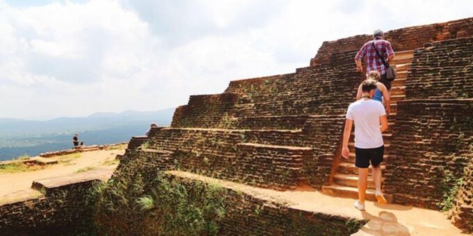 Sigiriya Rock& Cave Temple Discovery:All-Inclusive Adventure - Frequently Asked Questions