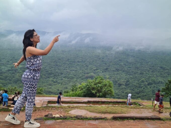 Sigiriya Rock & Dambulla Minneriya National Park Jeep Safari - Inclusions