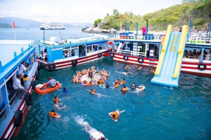 SIGNATURE: BLOW UP EMOTION WITH BAR PARTY ON THE SEA & MORE - Frequently Asked Questions
