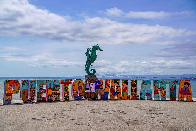 Signature City Tour: The Private Experience in Puerto Vallarta - Starting Off at the Bay of Banderas