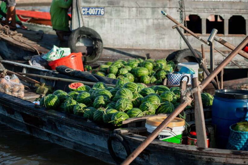 Signature Journey Through Cai Rang Floating Market & Canals - Culinary Highlights